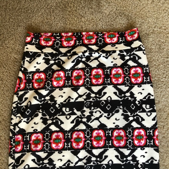 Renee C. Aztec Print Pencil Skirt - Picture 2 of 3